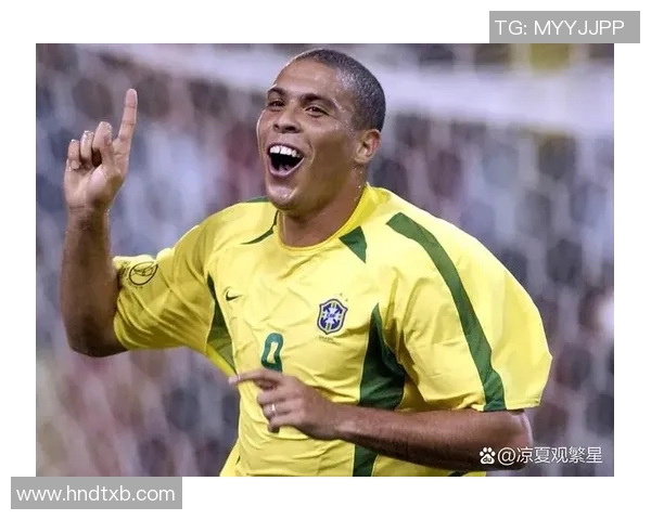 全球足球巨星风采揭秘与成就回顾